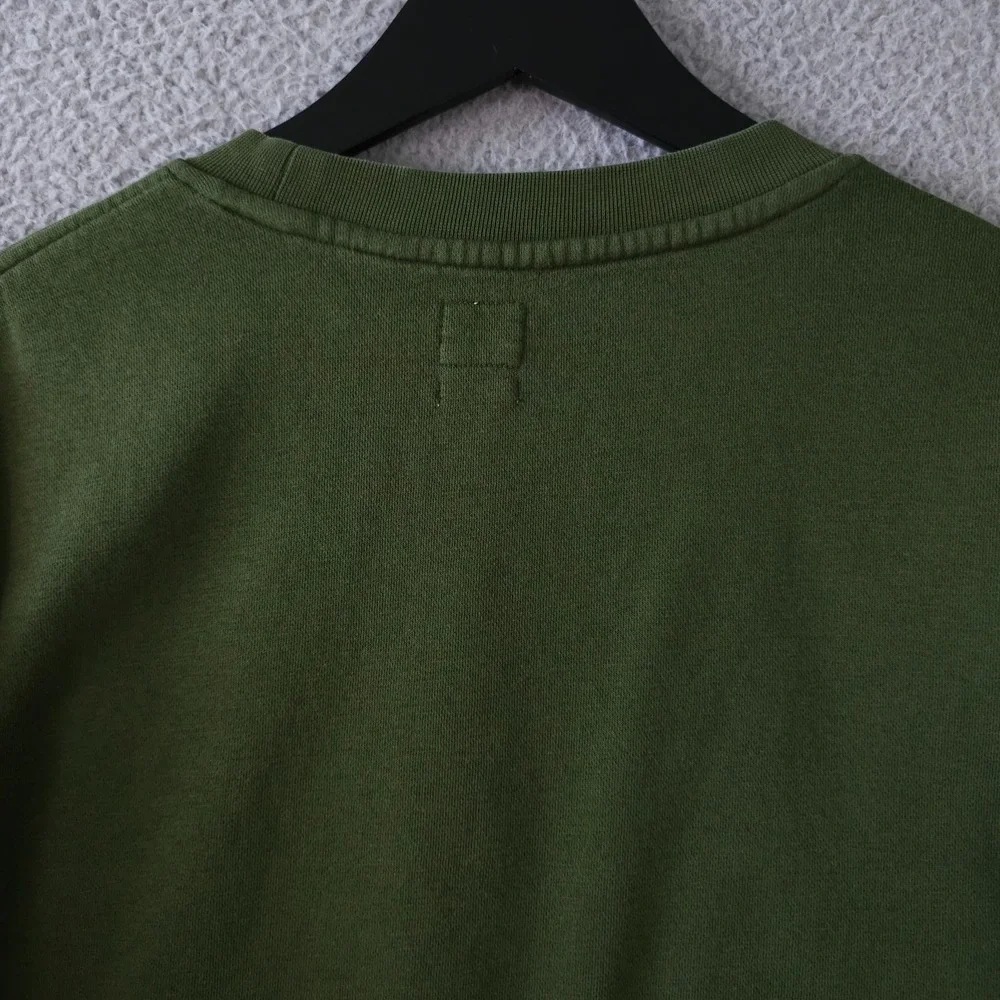Levis Sweatshirt Mens XL Green Relaxed Fit Seasonal Crew Neck Pullover Fleece